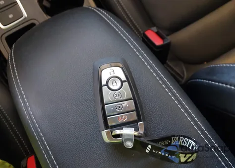 2023 Ford Escape Platinum z USA, uszkodzony, nr VIN 1FMCU9JZ6PUA87730